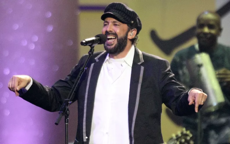 2010 Billboard Latin Music Awards – Show