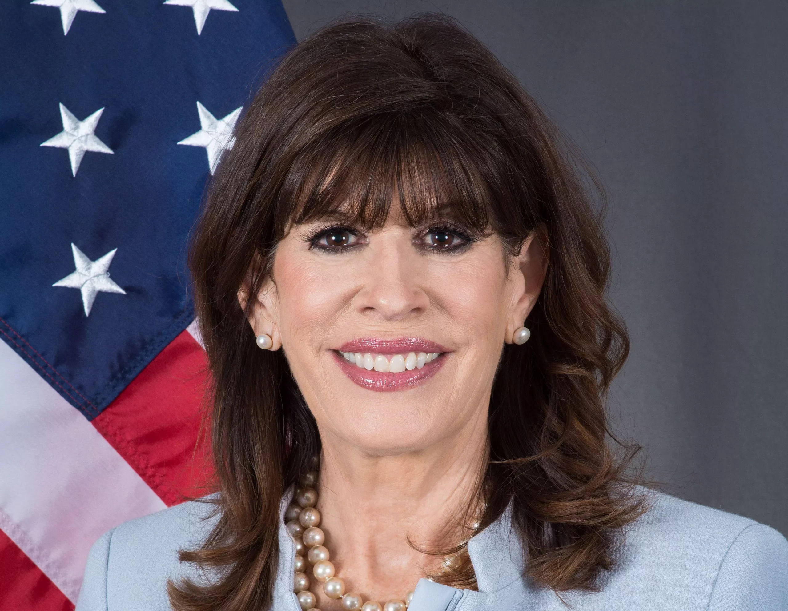Robin Bernstein 8×10