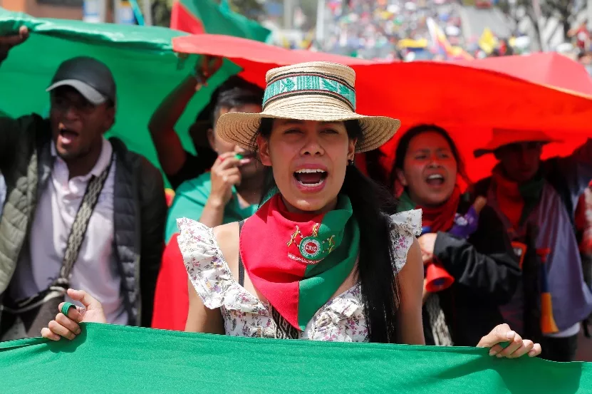 Indígenas marchan en Bogotá en apoyo a la jornada de paro nacional