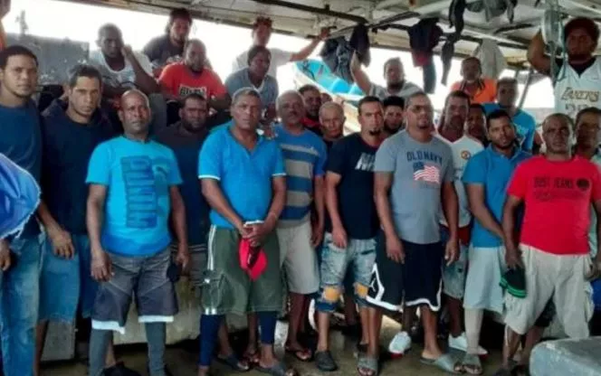 PESCADORES DE PUERTO PLATA RETENIDOS EN HONDURAS SOLICITAN AYUDA AL GOBIERNO DOMINICANO ALEGAN “ESTÁN COGIENDO LUCHA”