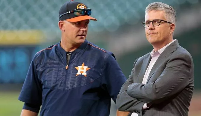 AJ-Hinch-Jeff-Luhnow_15477841