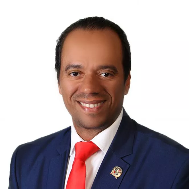 Alejandro Marcel Dominguez Gil