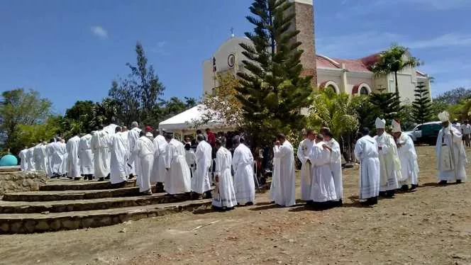 CONMEMORAN EN LA ISABELA 526 AÑOS DE LA PRIMERA MISA EN EL NUEVO MUNDO