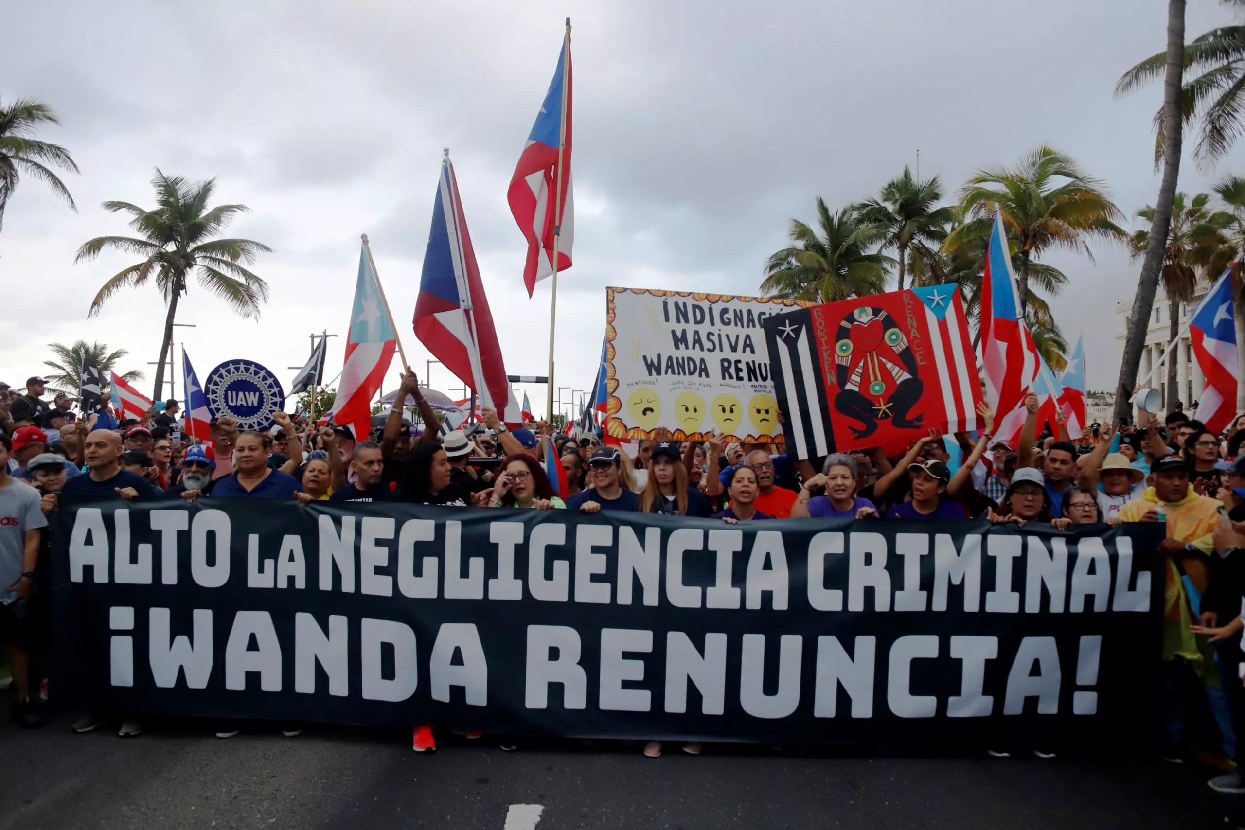 Cantantes y deportistas piden la dimisión de la gobernadora de Puerto Rico
