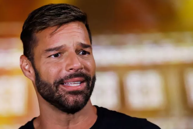Ricky Martin urge a su público a salir a las calles y expresarse