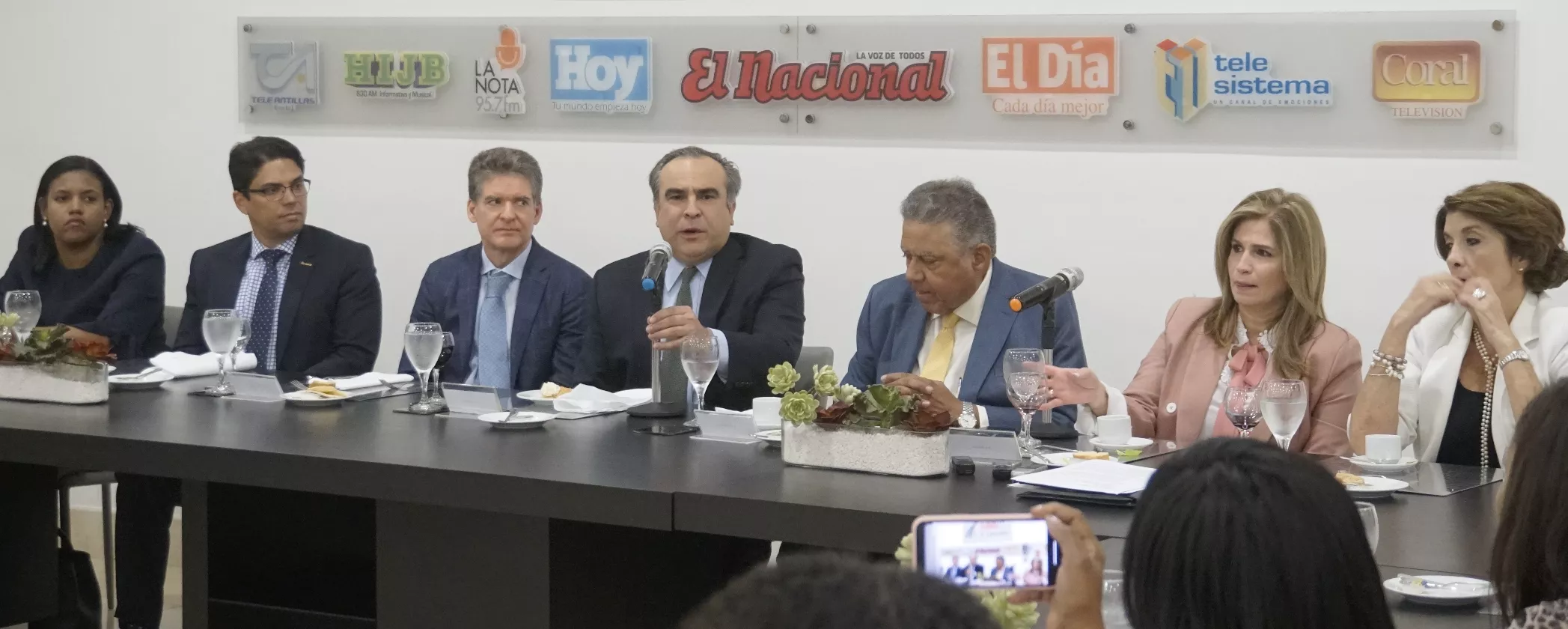 10_Nacionales_27_01,p01