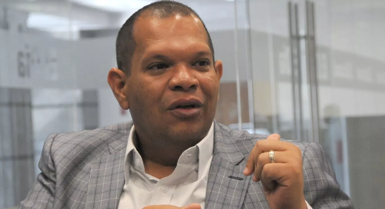 Carlos Guzman