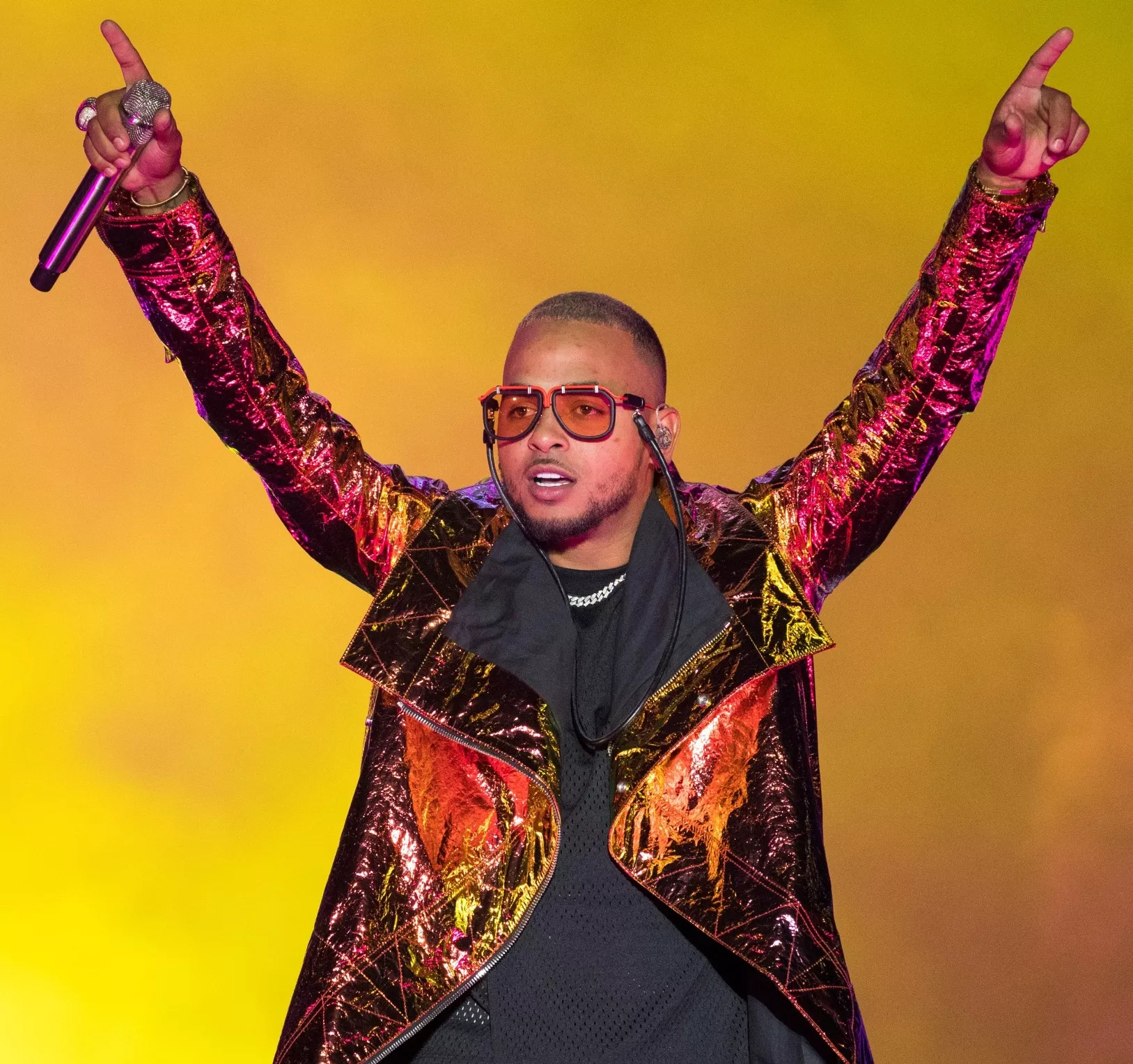 Ozuna enamora al público dominicano con el inicio de su gira en San Valentín
