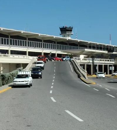 AEROPUERTO LAS AMERICAS