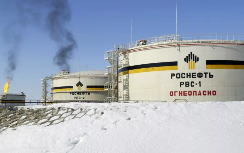 Petrolera