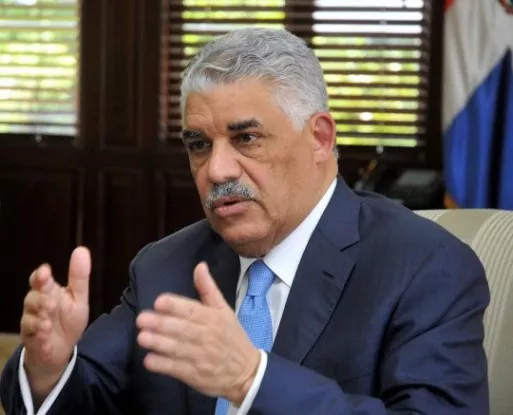 canciller-Miguel-Vargas-e1471549340971 (2)