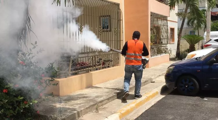 Foto 4, Obreros de la Fundación Joselito cubrieron todas las áreas del sector durante el operativo.