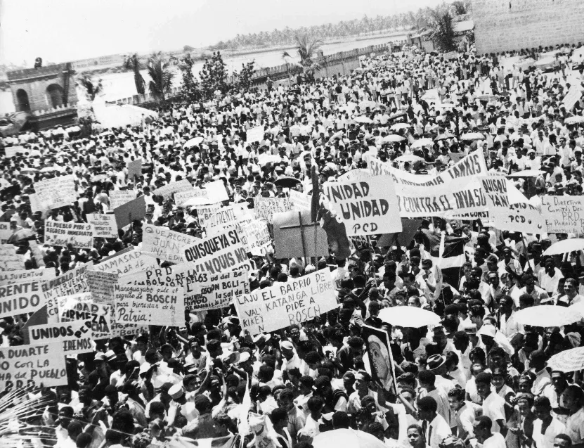 GUERRA ABRIL,p03