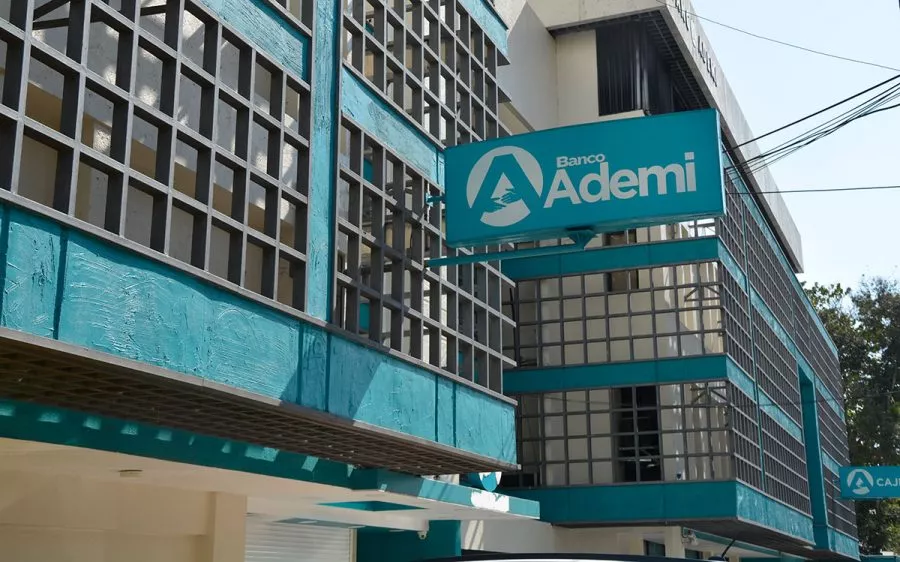 fachada-banco-ademi