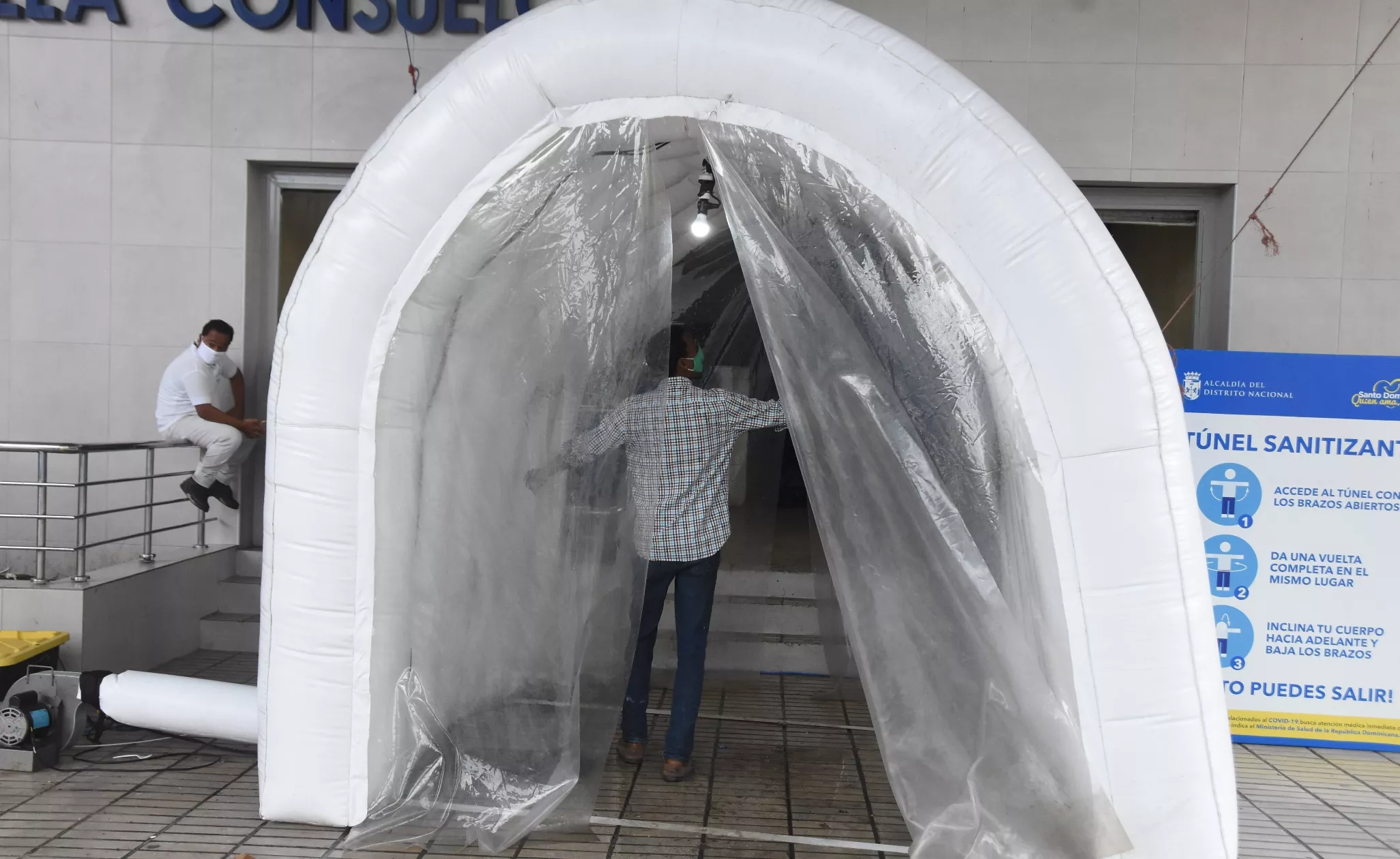 TUNEL SANITIZANTE MERCADO DE VILLA CONSUELO
