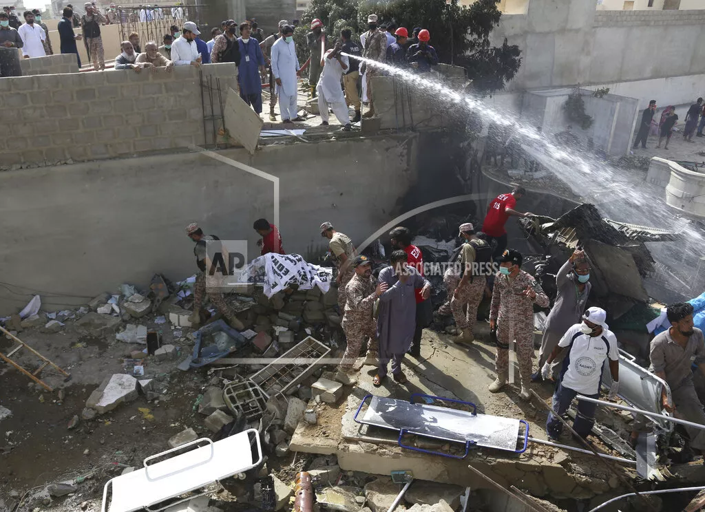 PAKISTAN-ACCIDENTE DE AVION