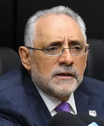 VITELIO MEJIA