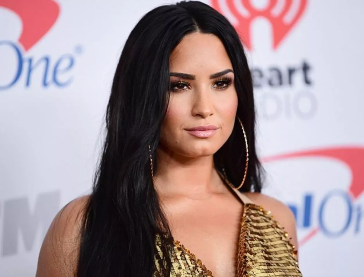 DEMI LOVATO