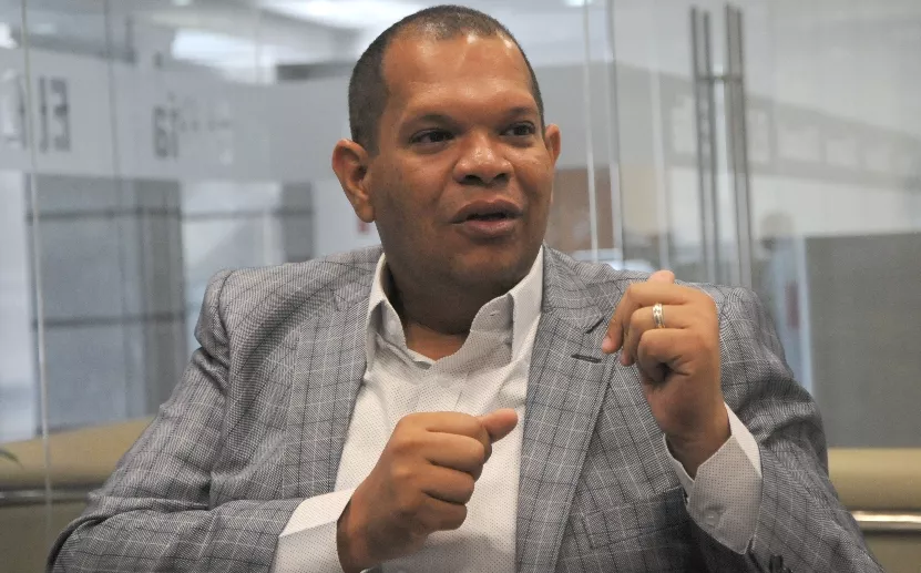 Carlos Guzman