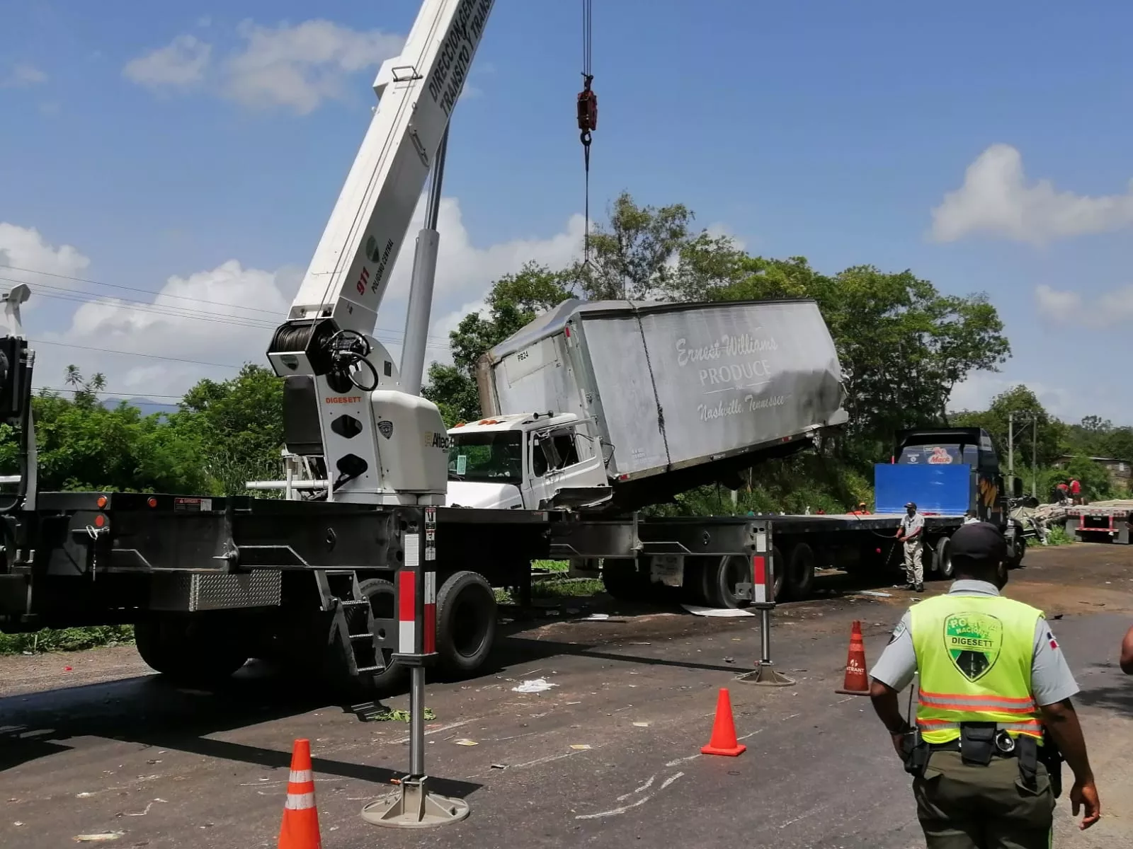Dirección General de Seguridad de Tránsito y Transporte Terrestre