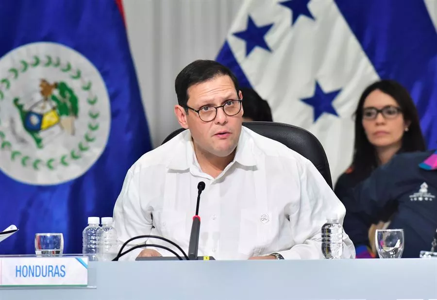 Lisandros-rosales
