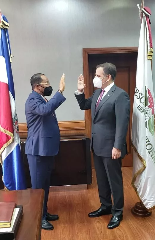 Principal Jochi Vicente y Catalino (Freddy) Correra Hiciano
