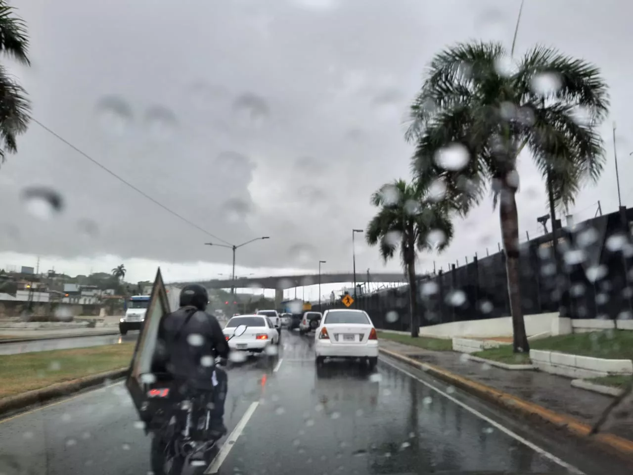 Los efectos de una circulación ciclónica provocarán aguaceros. German Marte