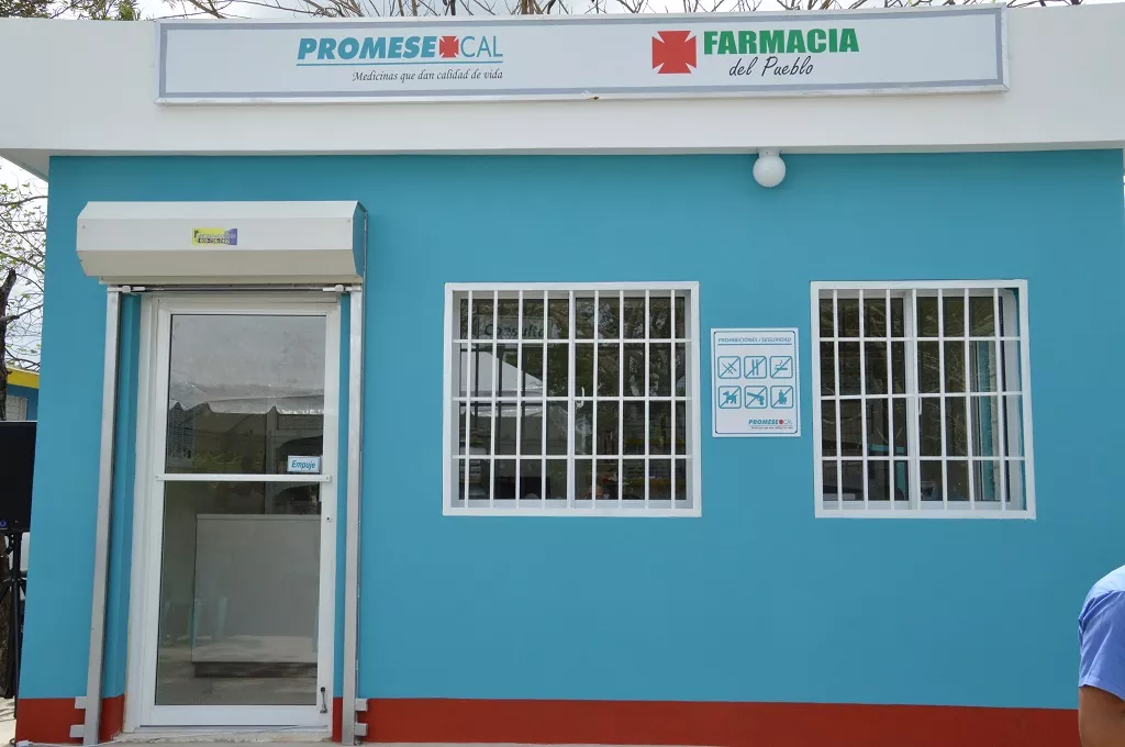farmacia-del-pueblo