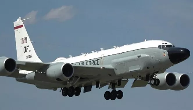 Avión de EEUU sobrevuela Corea del Sur para espiar Corea del Norte