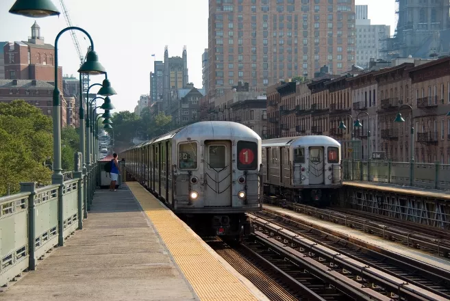 Sindicato policía NYC dice pasajeros del Subway están “a su suerte”_ miles dominicanos abordan trenes a diario