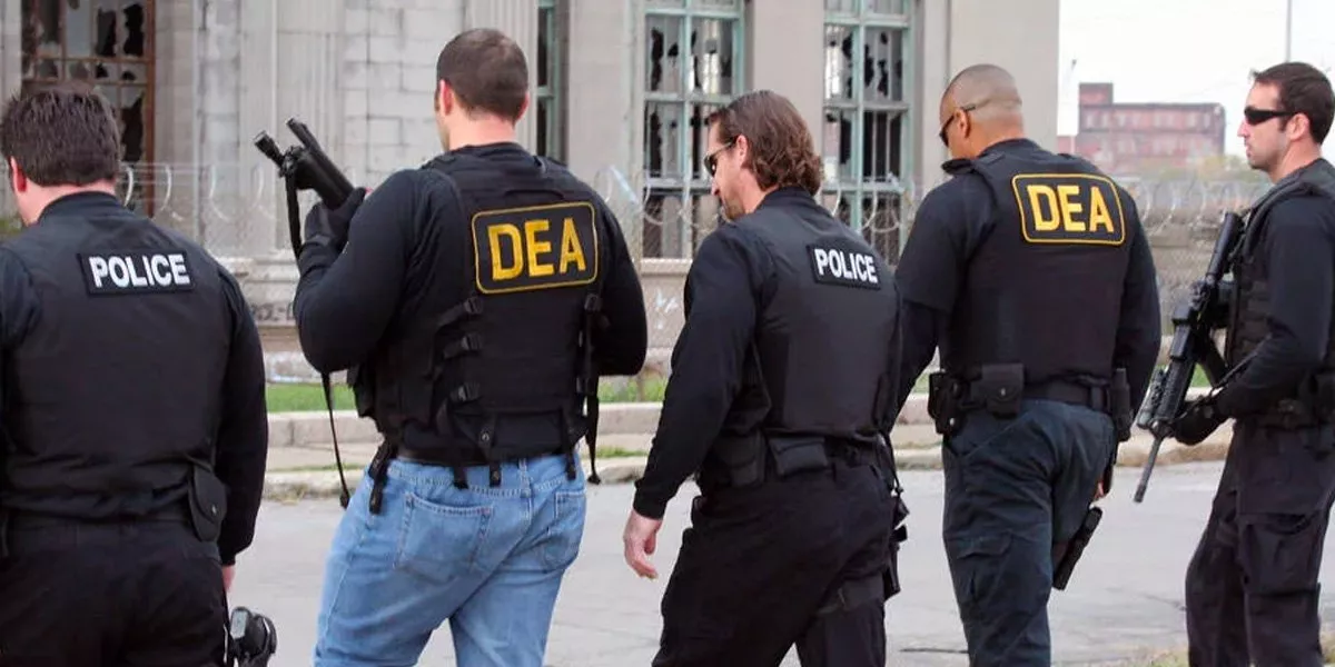 06_agentes_dea_mexico_161020_km