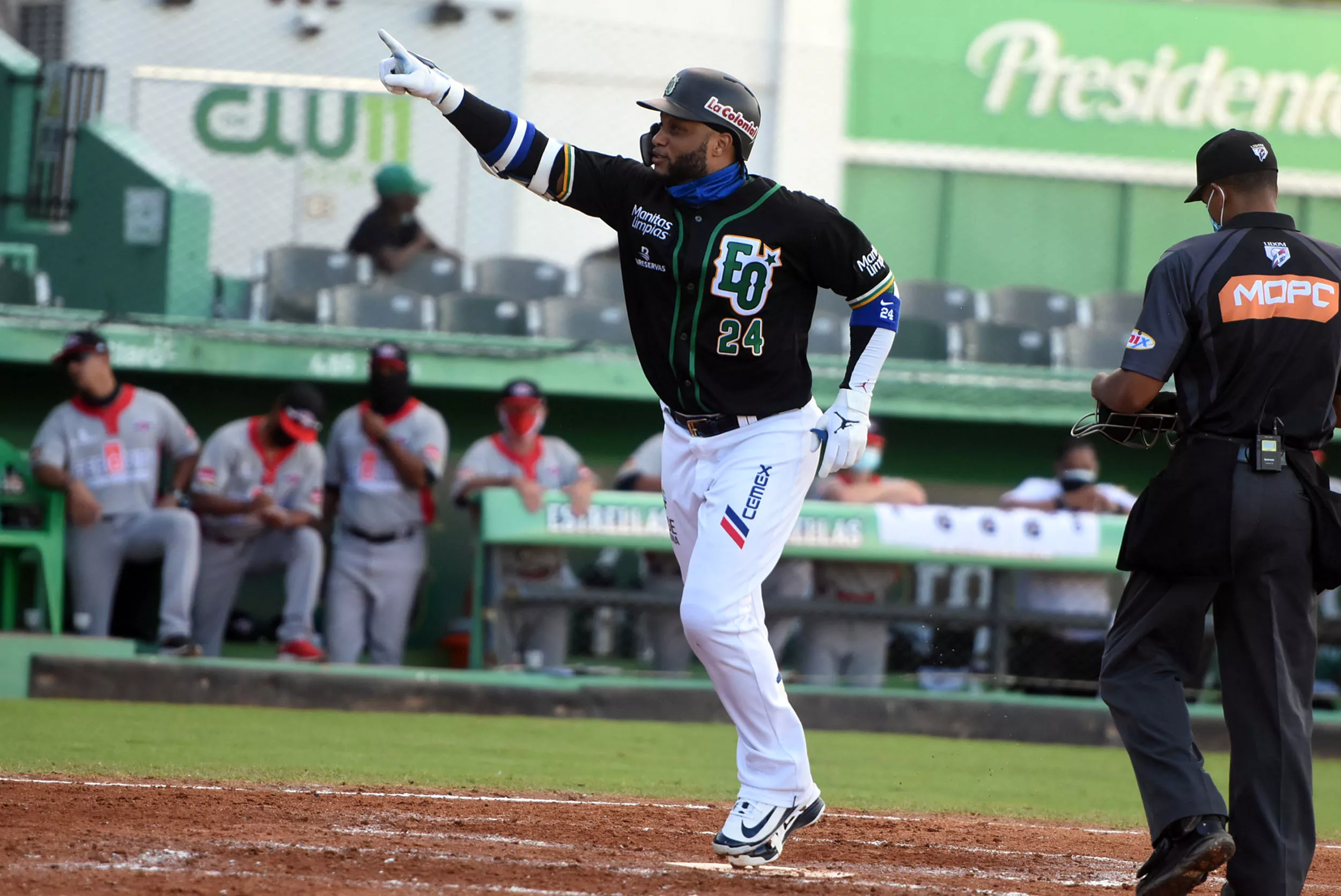 ROBINSON CANO_9