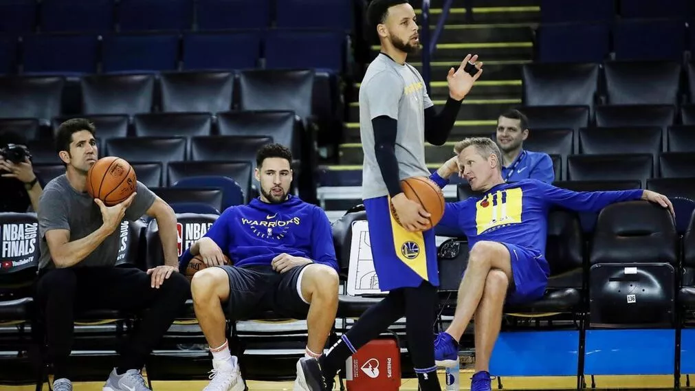 Warriors-comienzo-entrenamientos-positivos-covid-19_17014186
