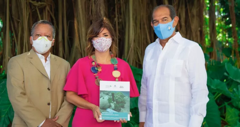 Francisco Núñez, María Paula Miquel y José Ramón Reyes.