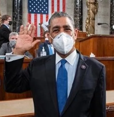 Espaillat juramentado virtualmente