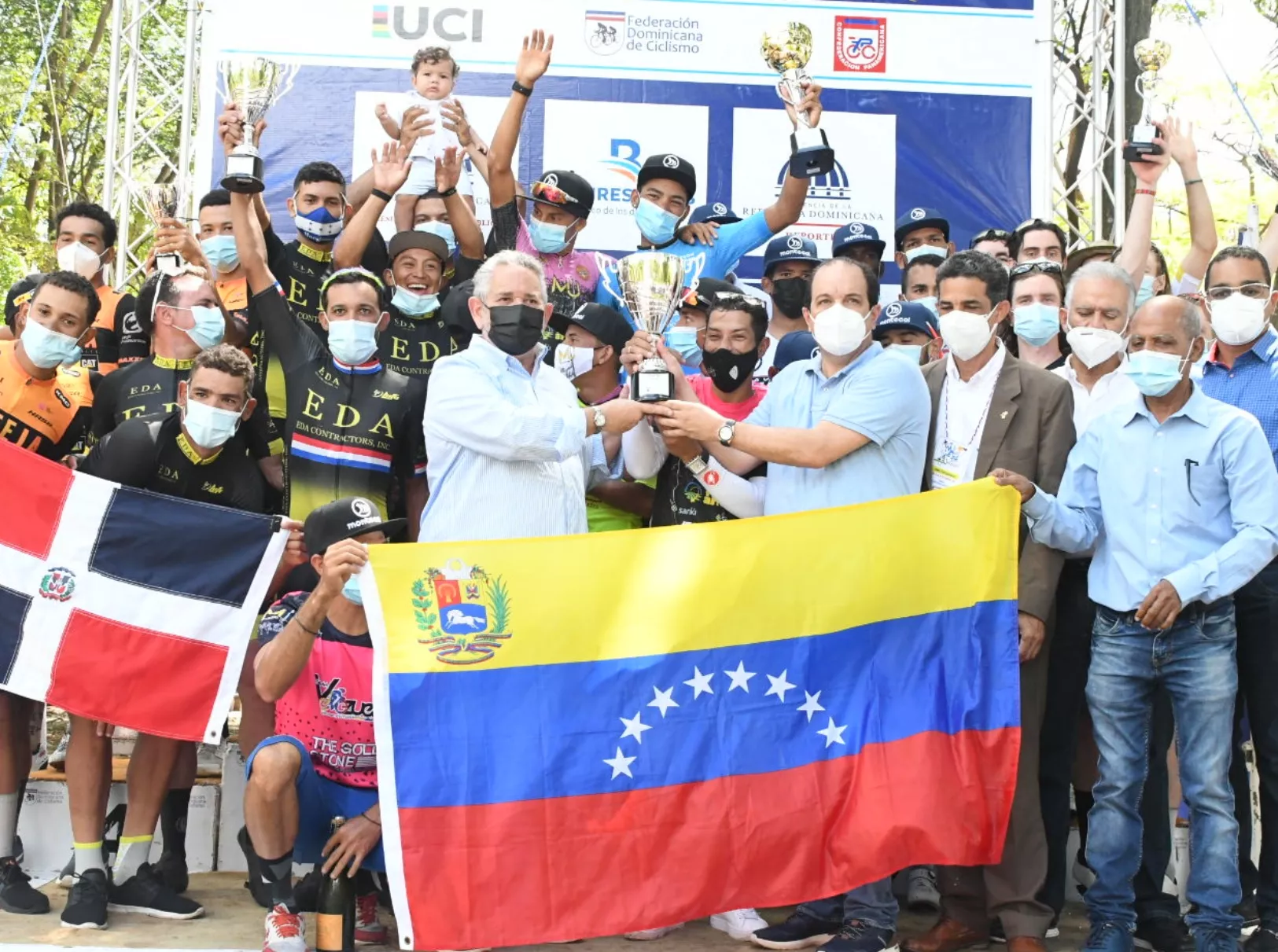 vuelta ciclista Independencia Nacional