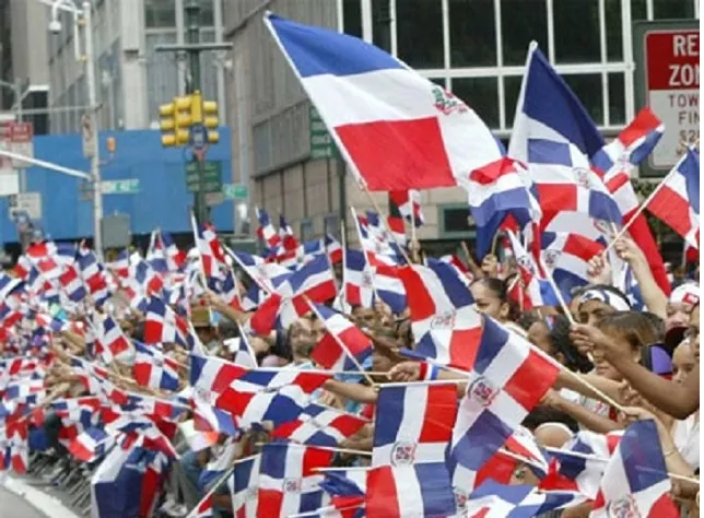 Proyecto ley busca aumentar a US$22 la hora quienes cuidan envejecientes_ dominicanos entusiasmados