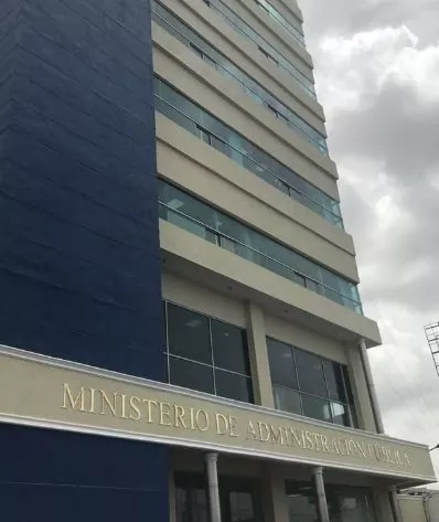 El reintegro de todo el personal de la Administración Pública está pautado a realizarse a las 8:00 am del lunes 18 del mes en curso