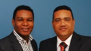 Raymond Pozo y Miguel Céspedes.