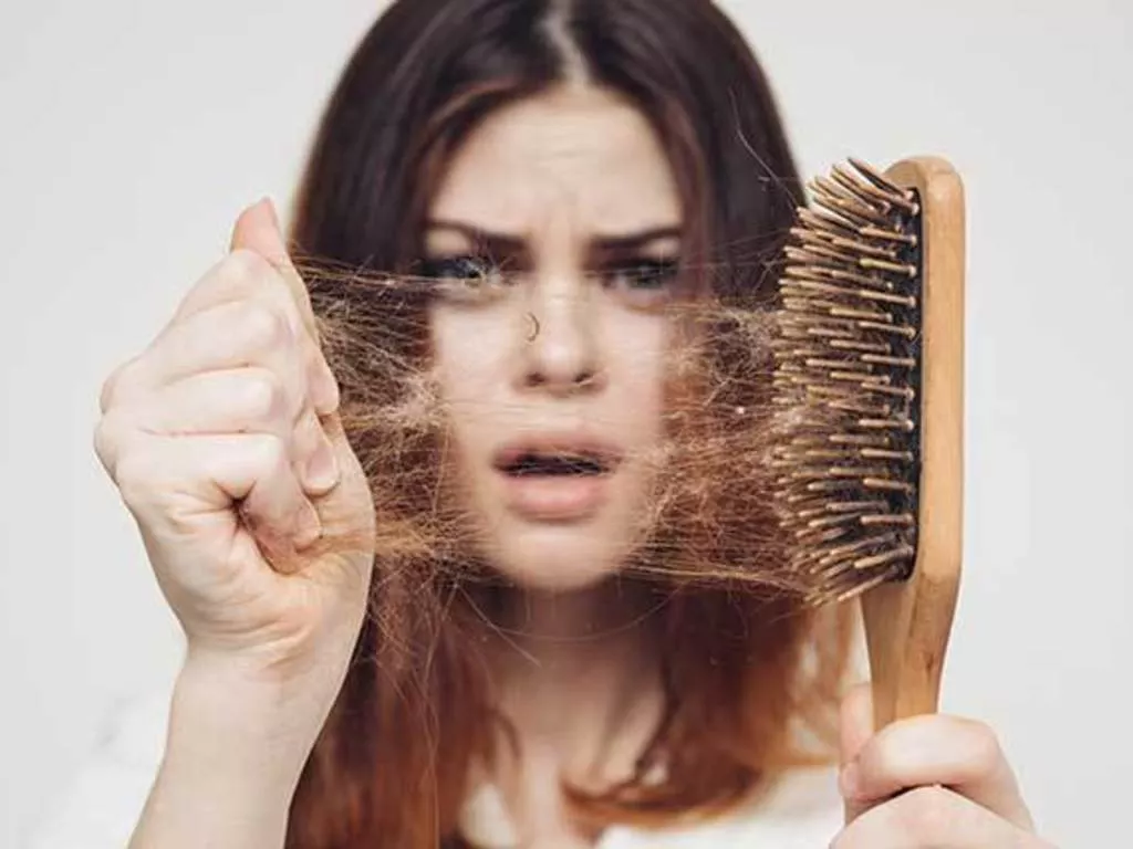 Caída de cabello durante lactancia.