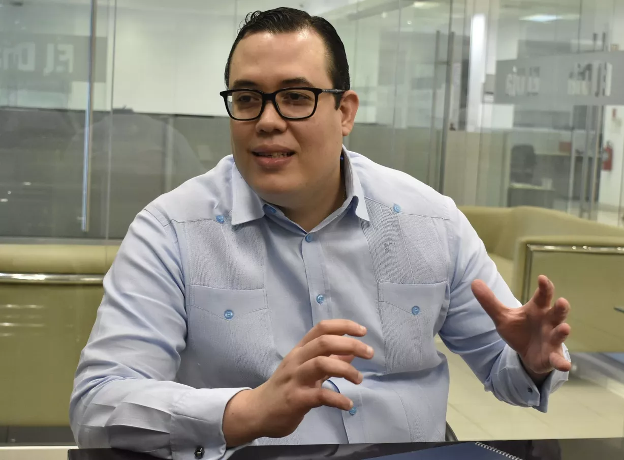 Entrevista a Manuel Romero/foto Jose de Leon