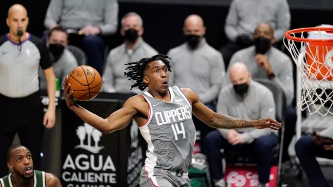 APTOPIX Bucks Clippers Basketball