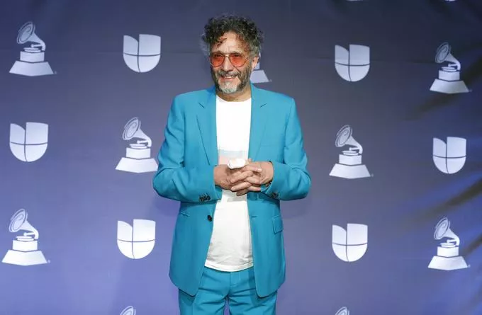 fito-paez-natalia-lafourcade-ganan-premios-grammy