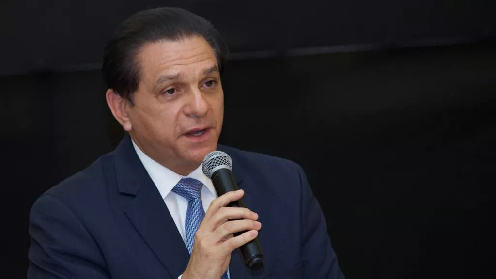 ministro de salud