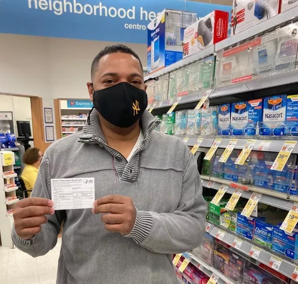 Candidato dominicano presidir El Bronx exhorta población vacunarse contra Covid-19