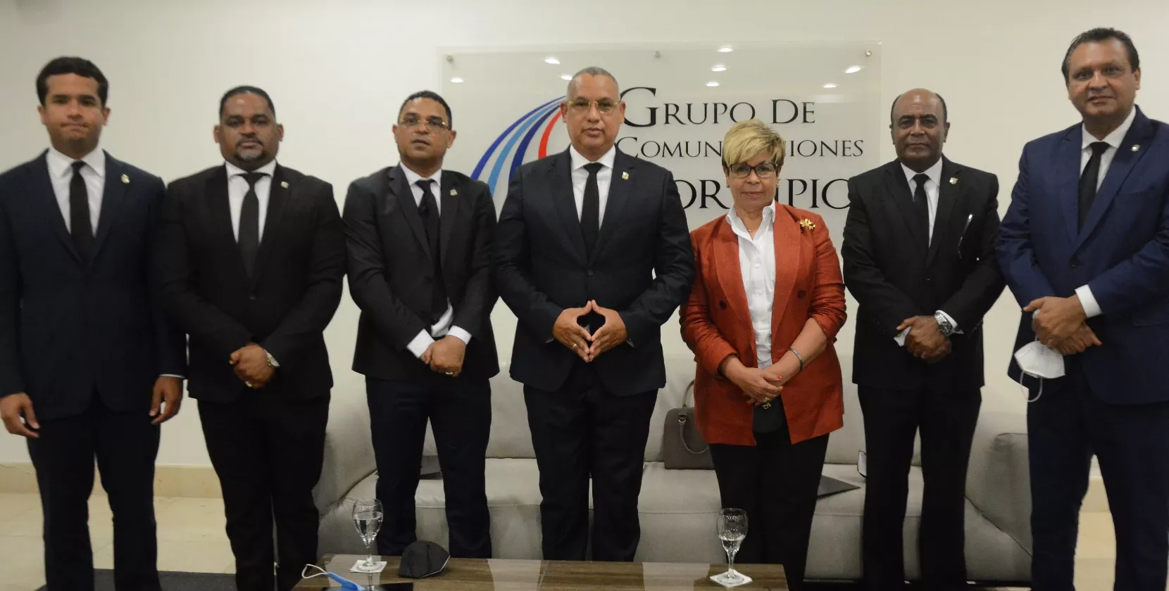 Varios de los integrantes de la Comisión de Justicia de la Cámara de Diputados en el Almuerzo de los Medios Corripio.