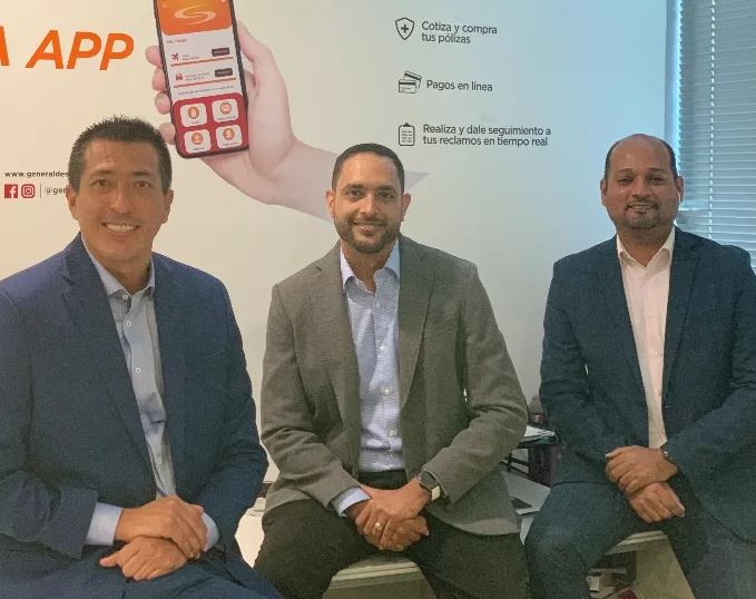 Israel Villamizar, Melvin Vargas y Mairení Marte, directivos de  General de Seguros.