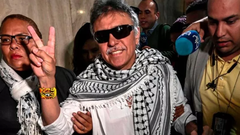 _118564007_santrich