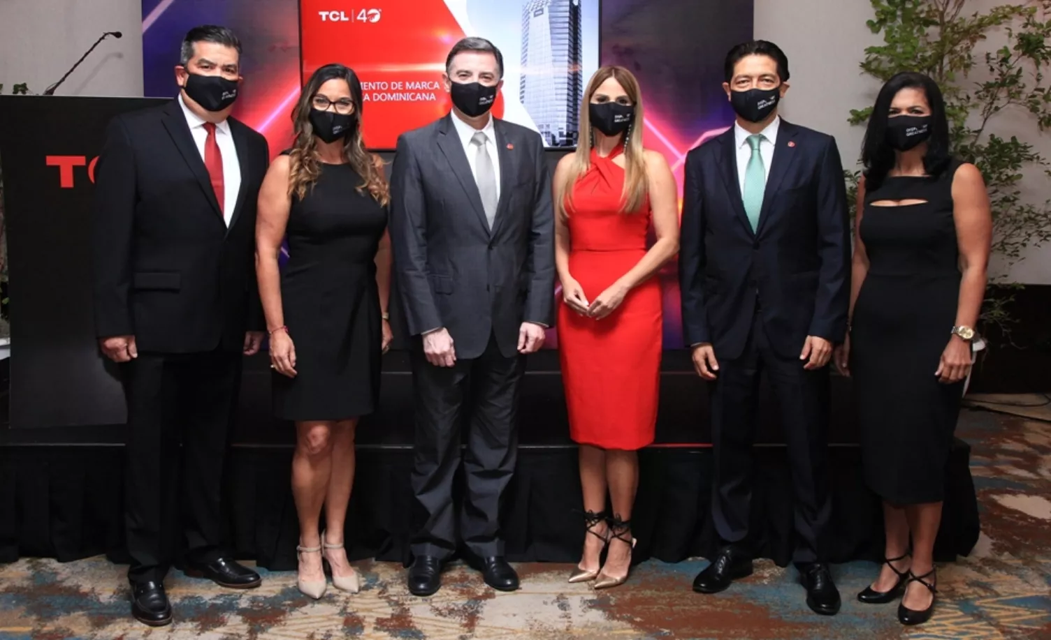 Jesus Hung, Luz Ascanio, Rogelio Viesca, Laura Pena, Oscar Reyna y Kenia Ferrara.