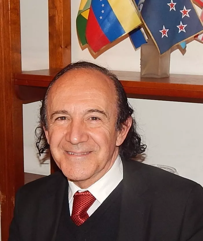 Dr. José Luis Mansur (Médico especialista en Endocrinología y en Osteología)